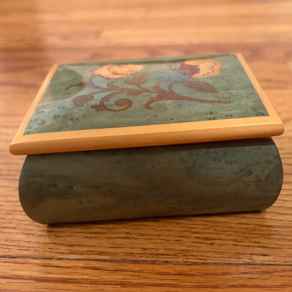 Vintage Italian Wooden Jewelry Box - Picture 3 of 6